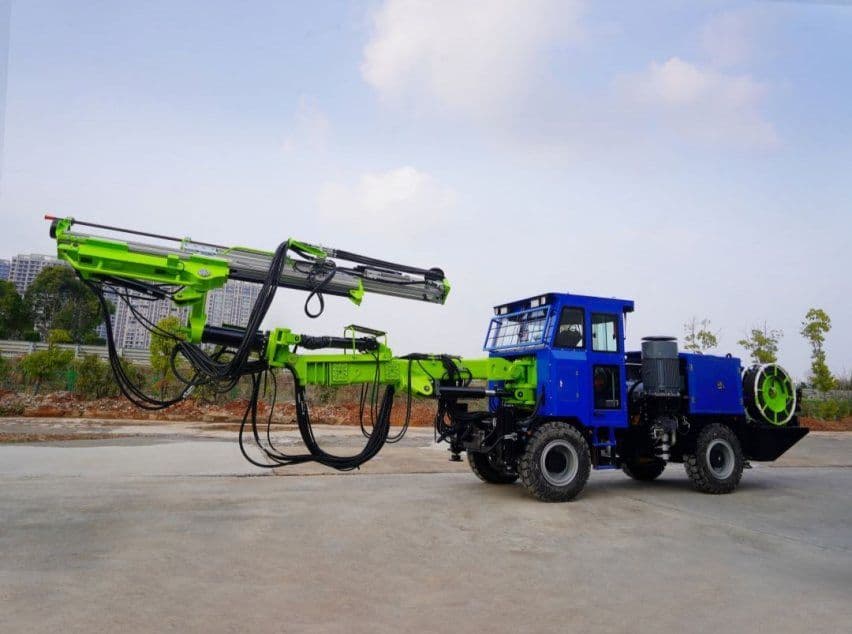 Generic underground Jumbo Drill reference image illustrating the equipment type discussed in the Venezuela case study; not the customer's own machine.