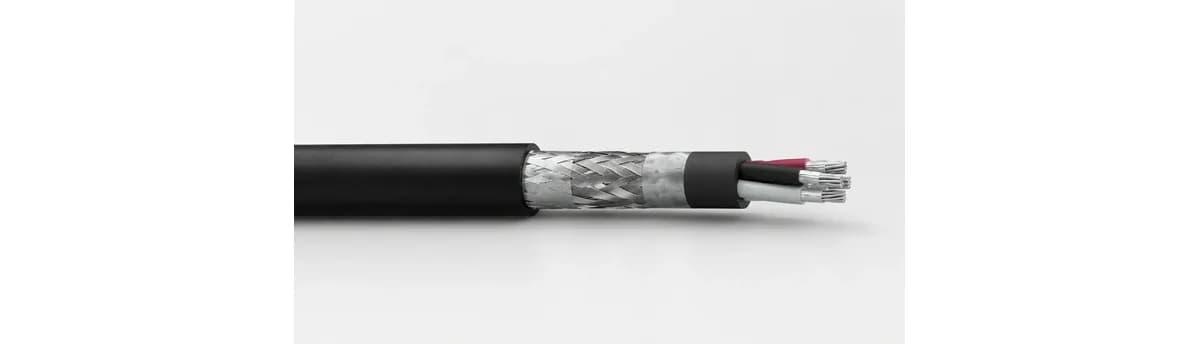 NEK 606 BFOU and RFOU offshore cable lateral cutaway view